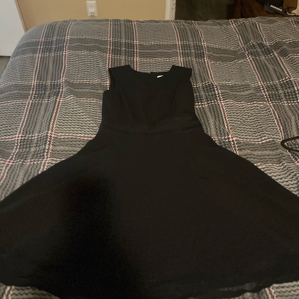 Women’s black size 8 Calvin Klein dress.